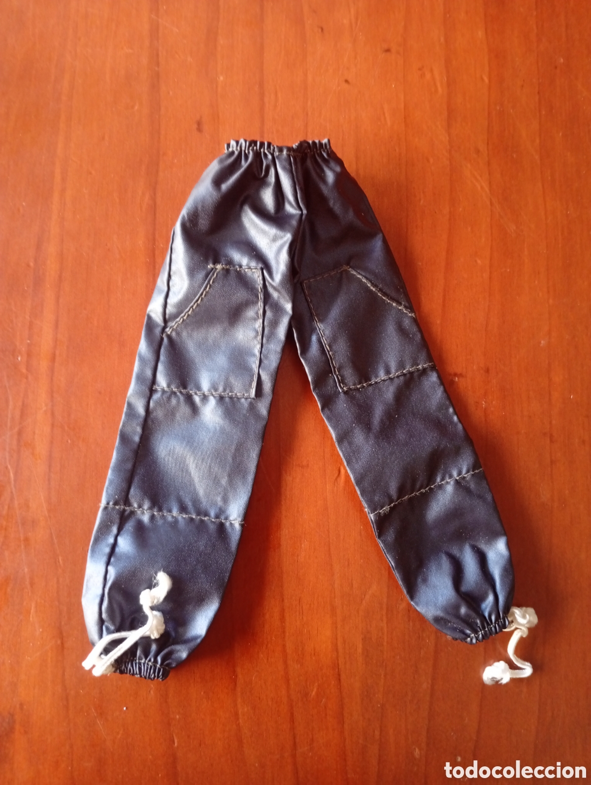 Barbie y Ken: PANTALON MU&Ntilde;ECA BARBIE O SIMILAR CHANDAL METALIZADO