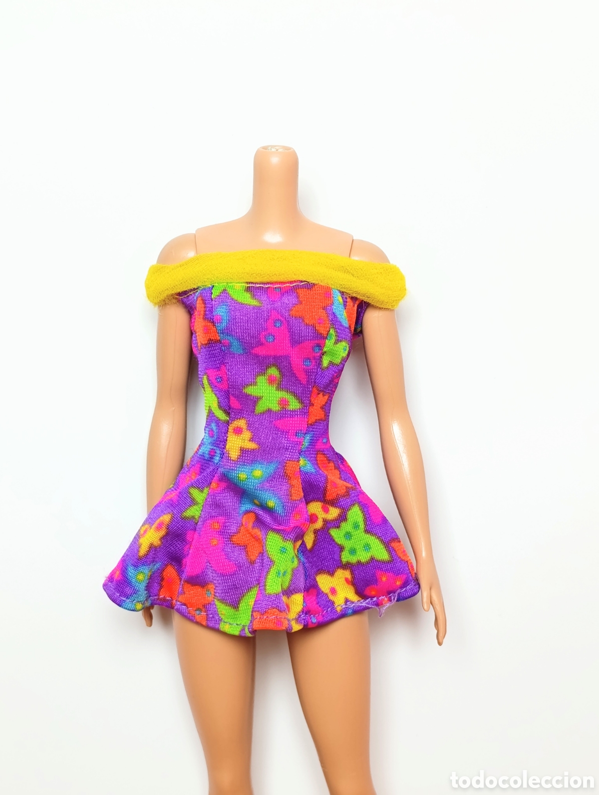 Barbie y Ken: Vestido Barbie greeting card morado