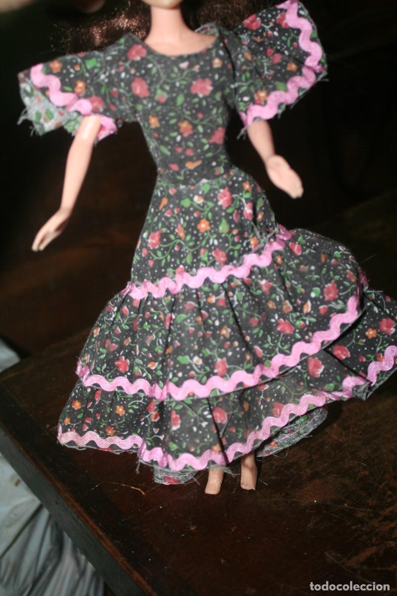 Barbie y Ken: vestido sevillana mu&ntilde;eca barbie