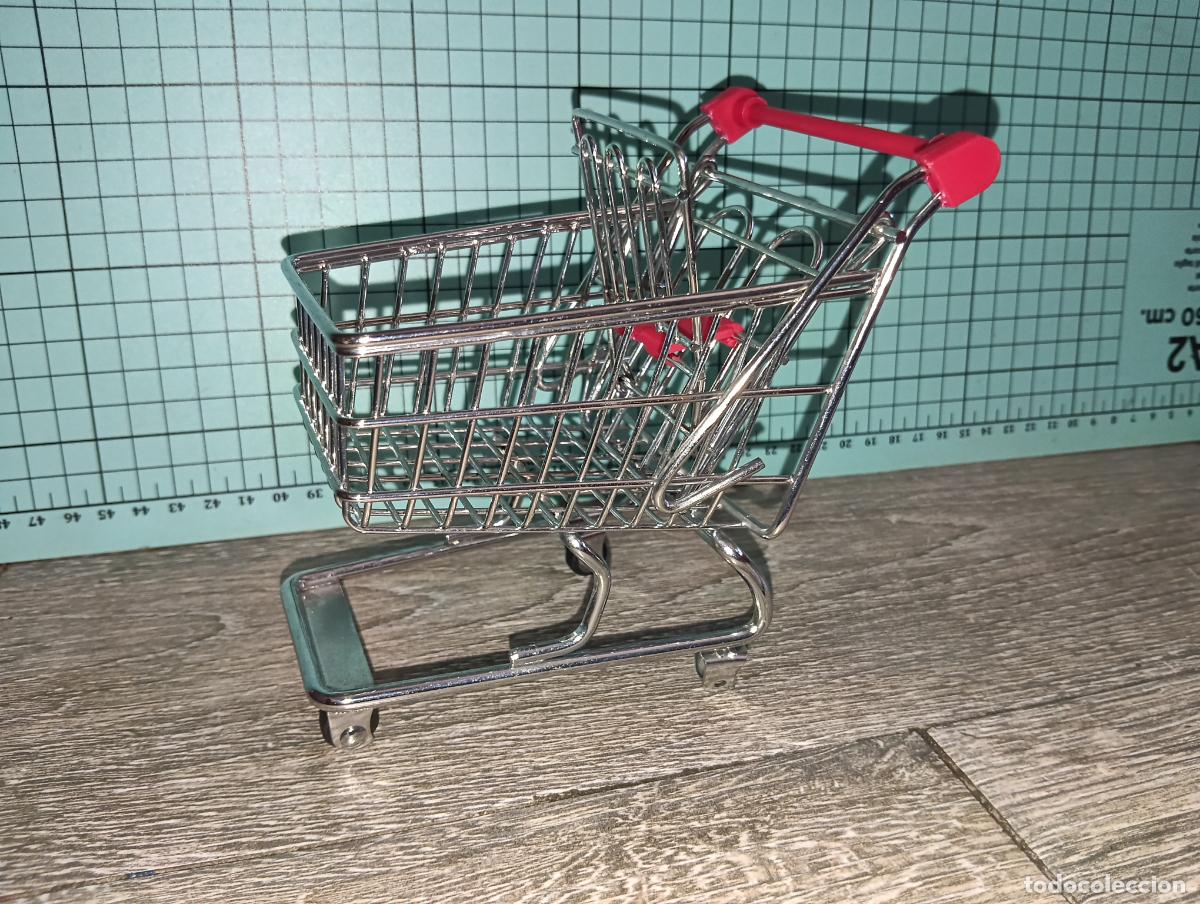 Barbie y Ken: Carrito de compra de mu&ntilde;eca maniqu&iacute; tama&ntilde;o Barbie