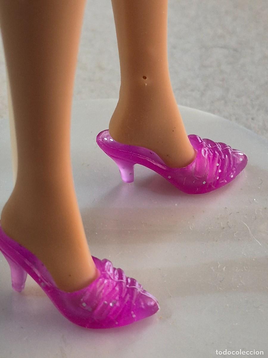 Barbie et Ken: Zapatos sandalias barbie