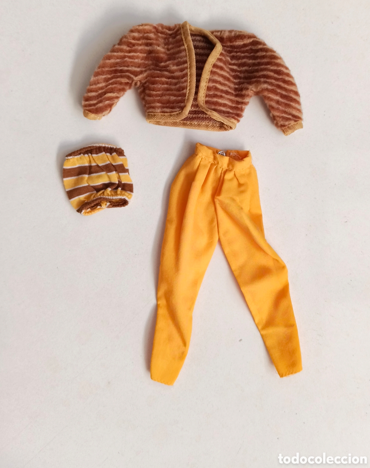 Barbie y Ken: Barbie Pret a Porter Carol 1985 #4822 Spain chaqueta marr&oacute;n pantal&oacute;n amarillo a&ntilde;os 80 congost