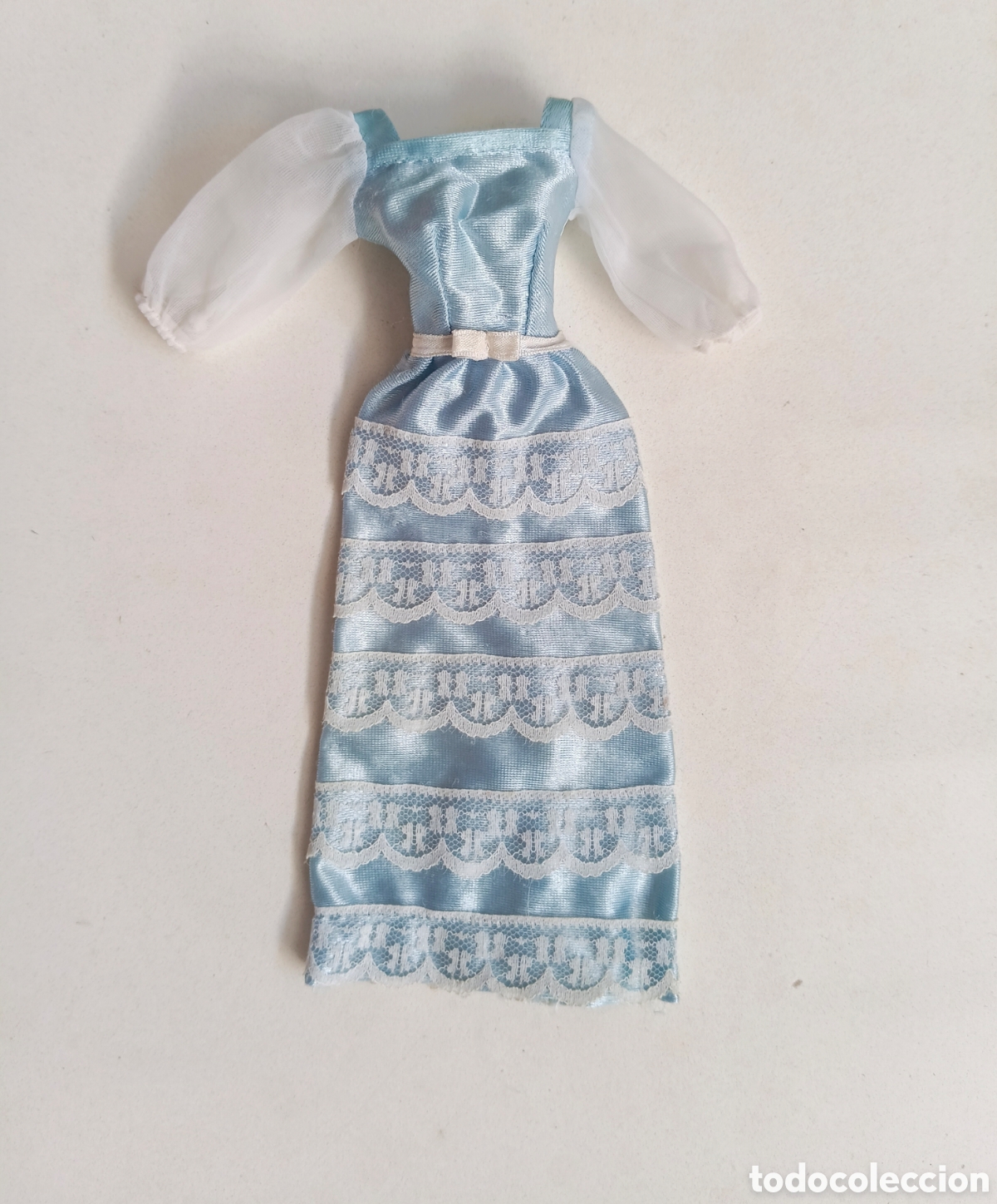 Barbie y Ken: Barbie vestido azul modelo Versalles congost