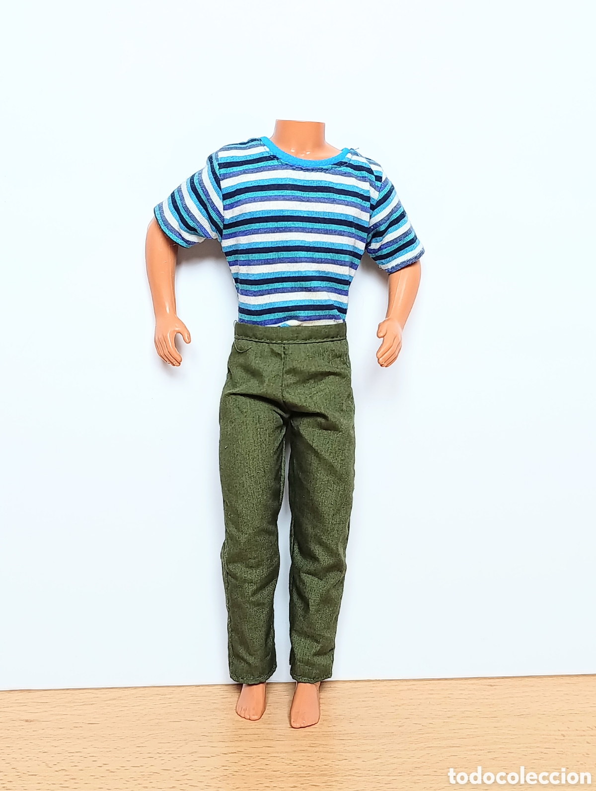 Barbie y Ken: Outfit ropa mu&ntilde;eco ken N1