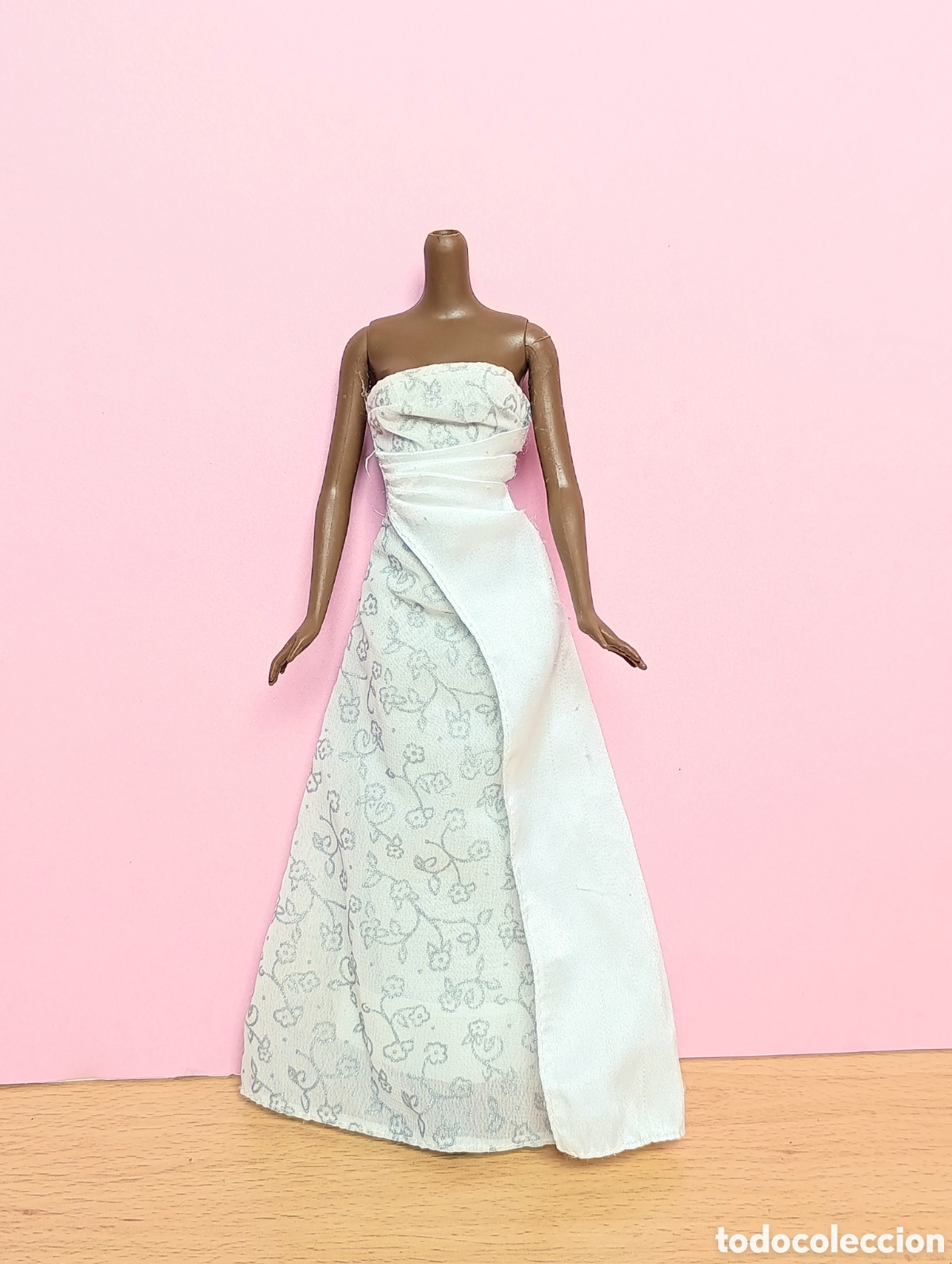 Barbie y Ken: Veatido barbie glamour novia #J0525