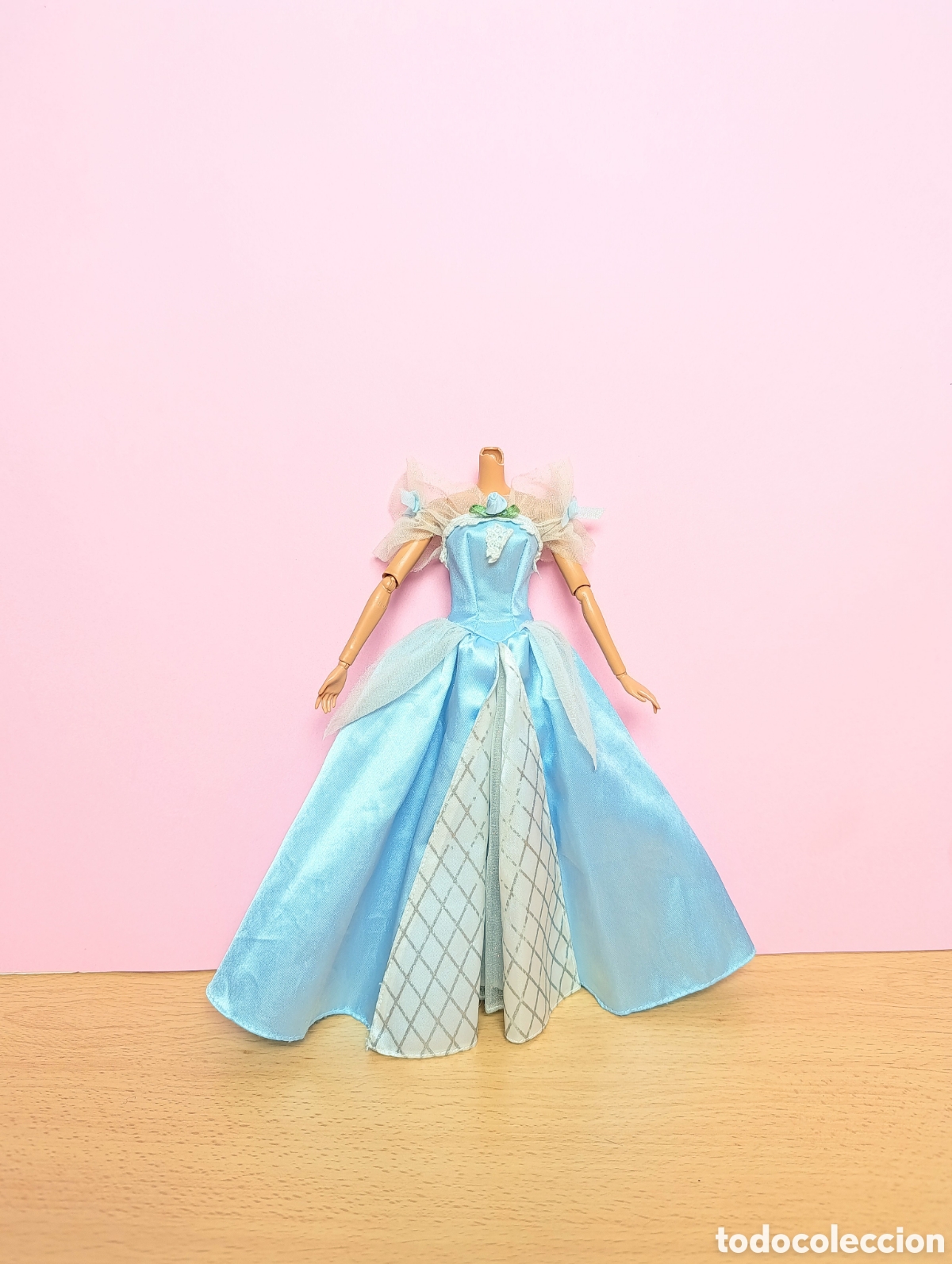 Barbie y Ken: Vestido barbie bella durmiente