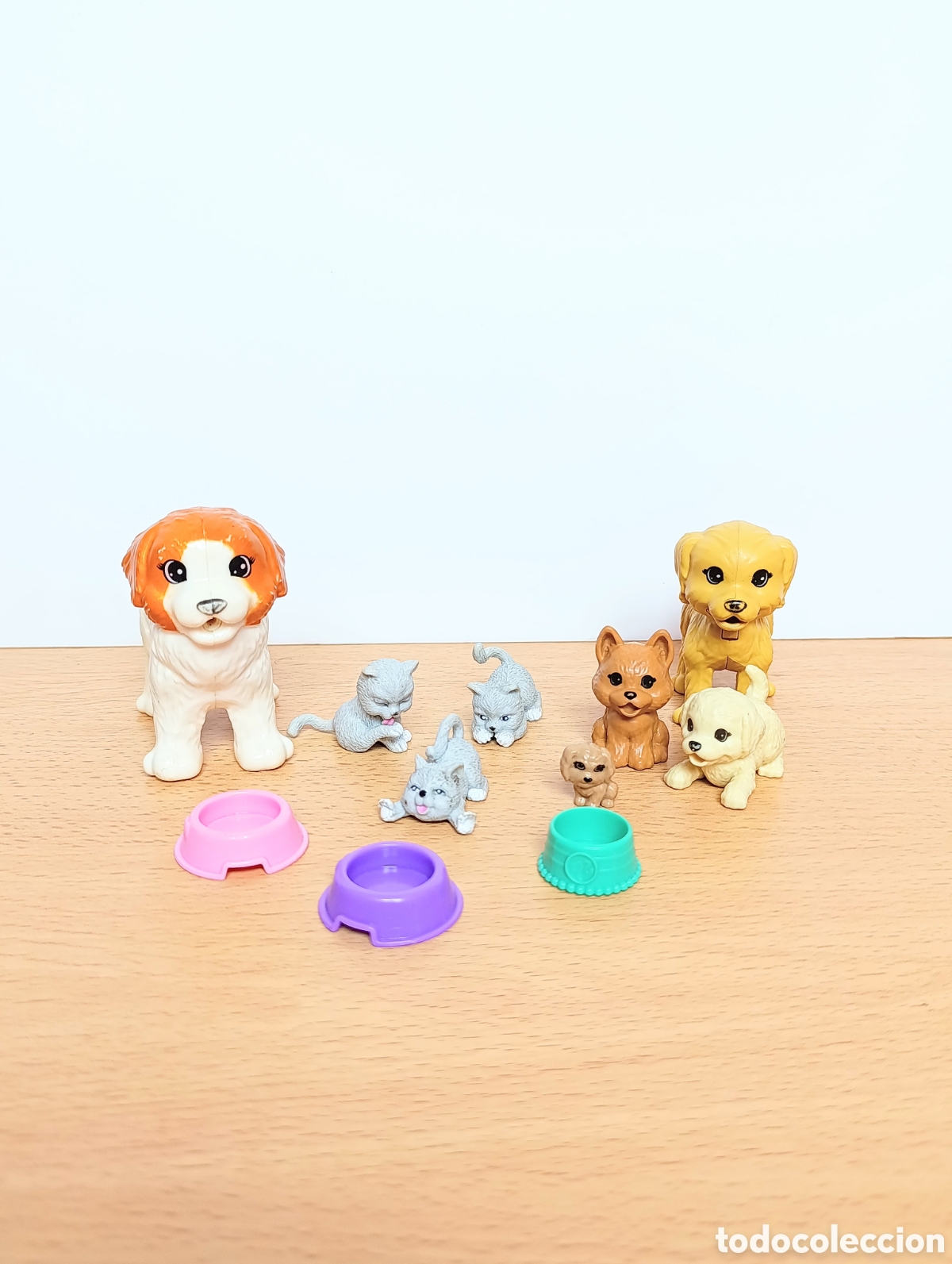 Barbie y Ken: Lote mu&ntilde;ecos perros y gatos barbie