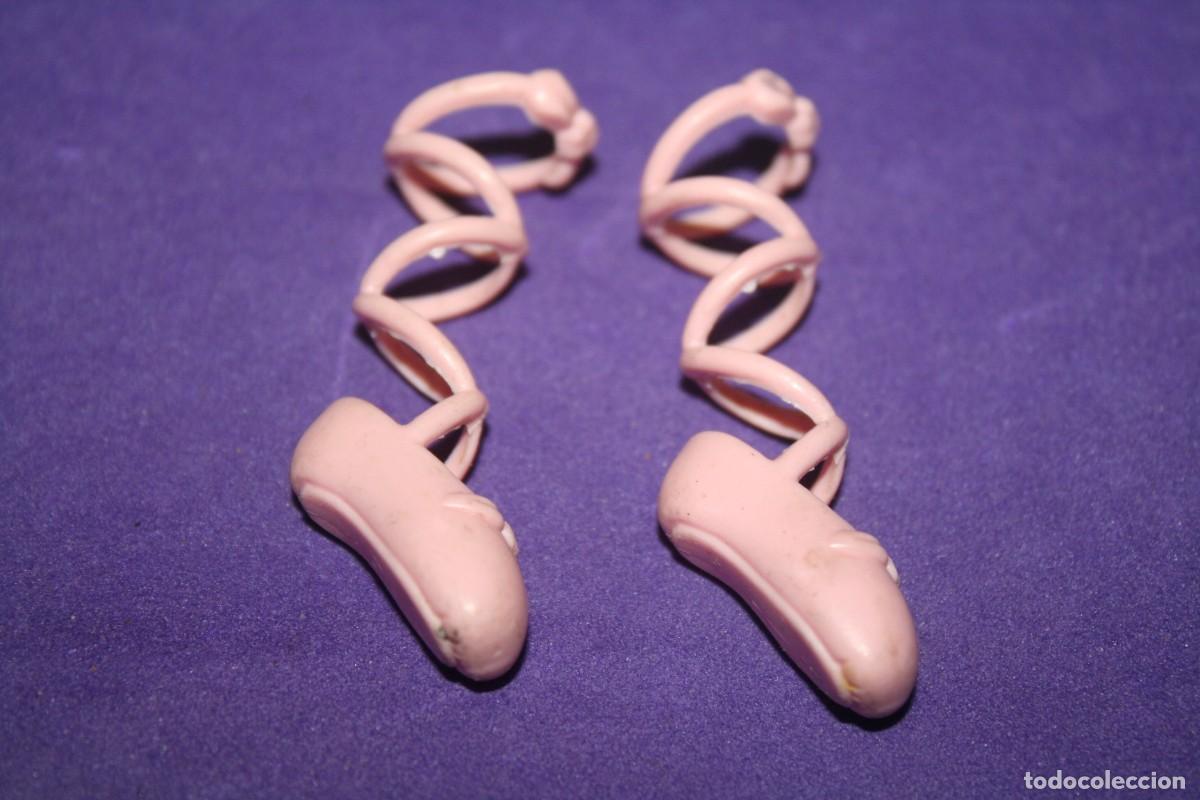 Barbie y Ken: zapatillas bailarina mu&ntilde;eca barbie