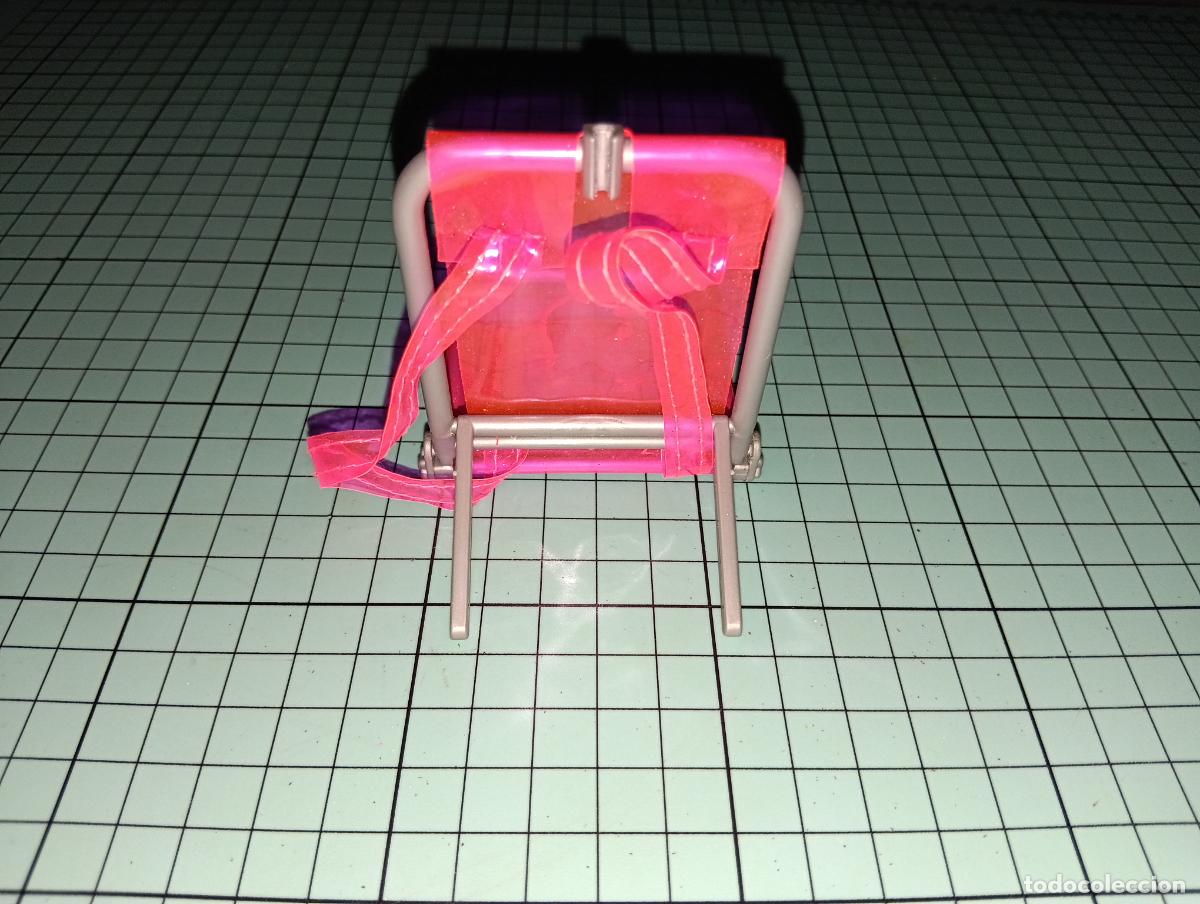 Barbie y Ken: Silla plegable de mu&ntilde;eca Barbie - Foto 3