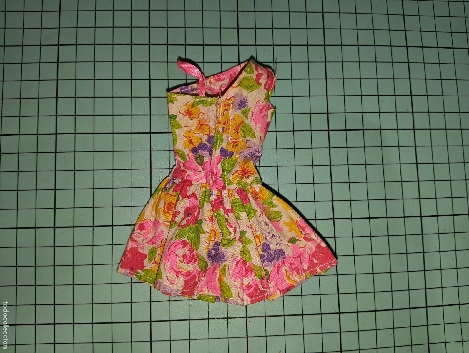 Barbie y Ken: Vestido de mu&ntilde;eca Barbie - Foto 2
