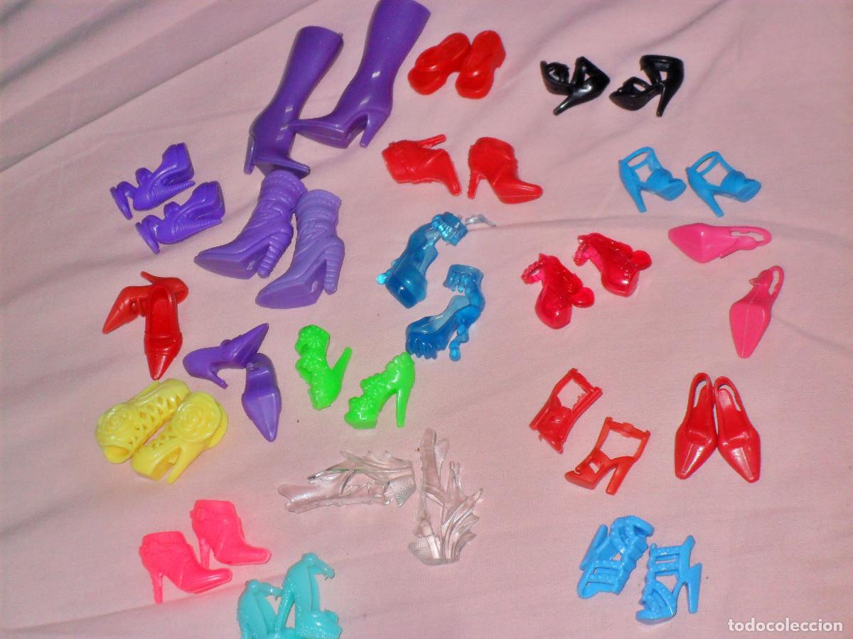 Barbie y Ken: Lote 20 pares de Zapatos Barbie