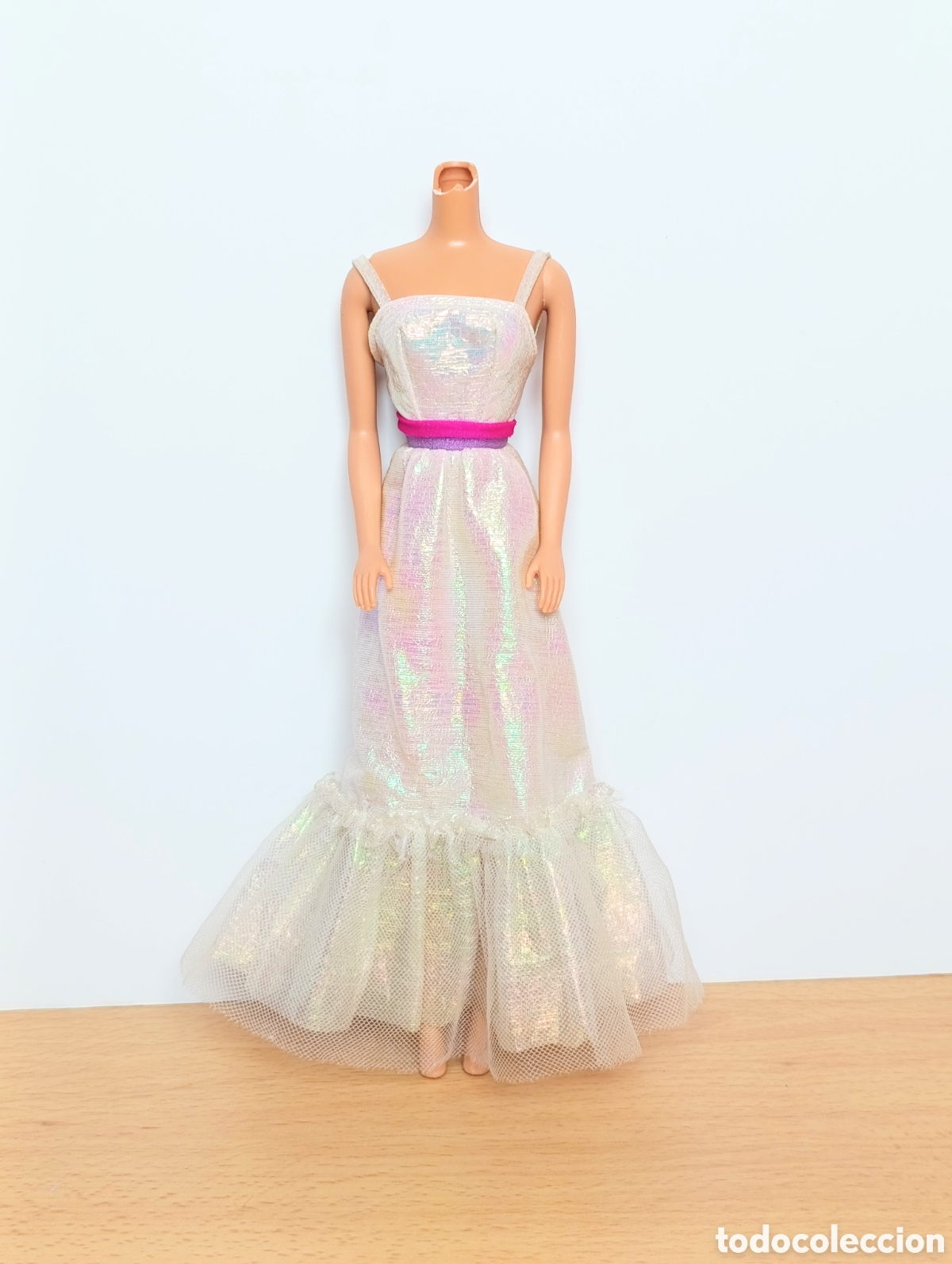 Barbie y Ken: Vestido mu&ntilde;eca barbie crystal