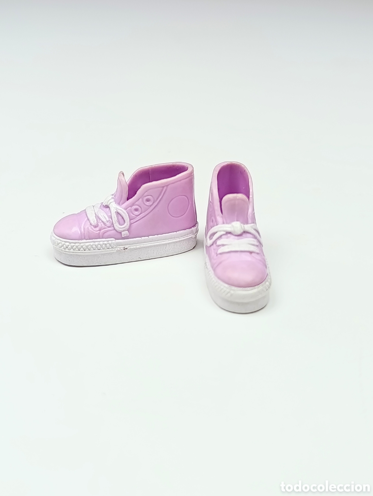 Barbie y Ken: Zapatos mu&ntilde;eca barbie happenin' hair