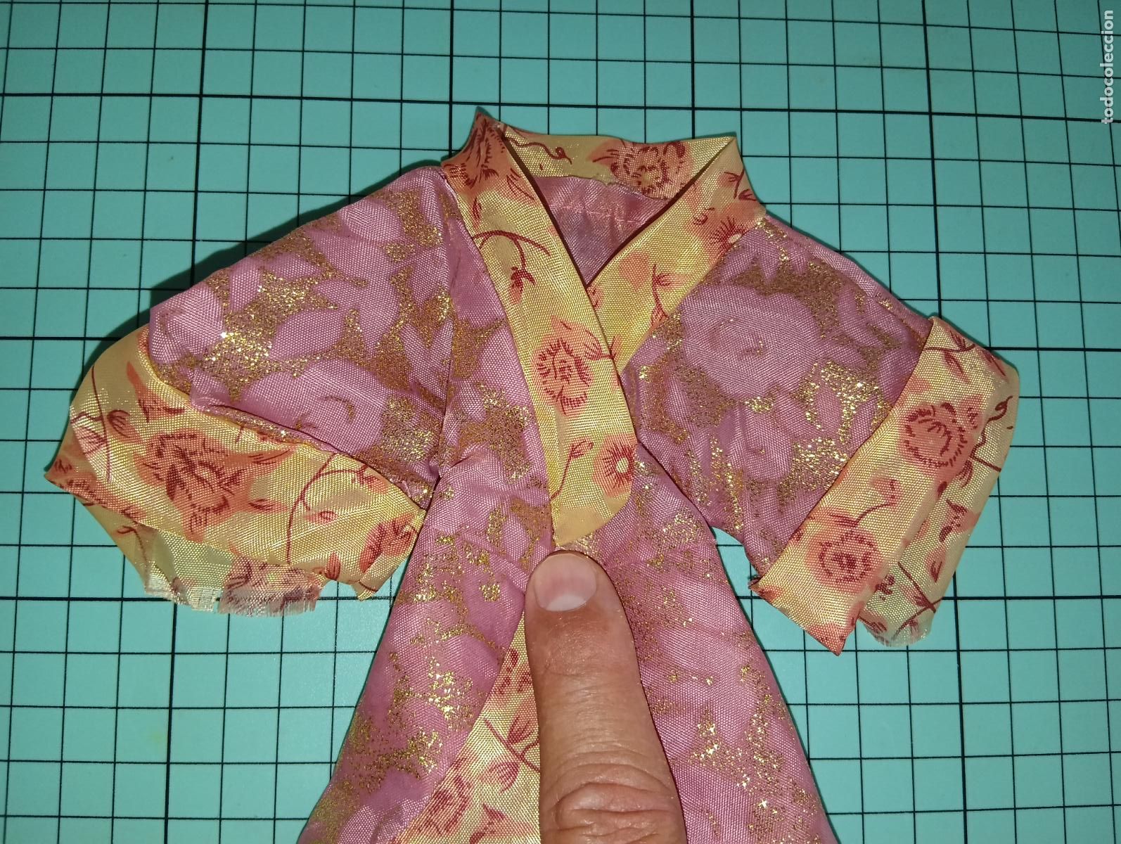 Barbie y Ken: Kimono de mu&ntilde;eca Barbie paises del mundo