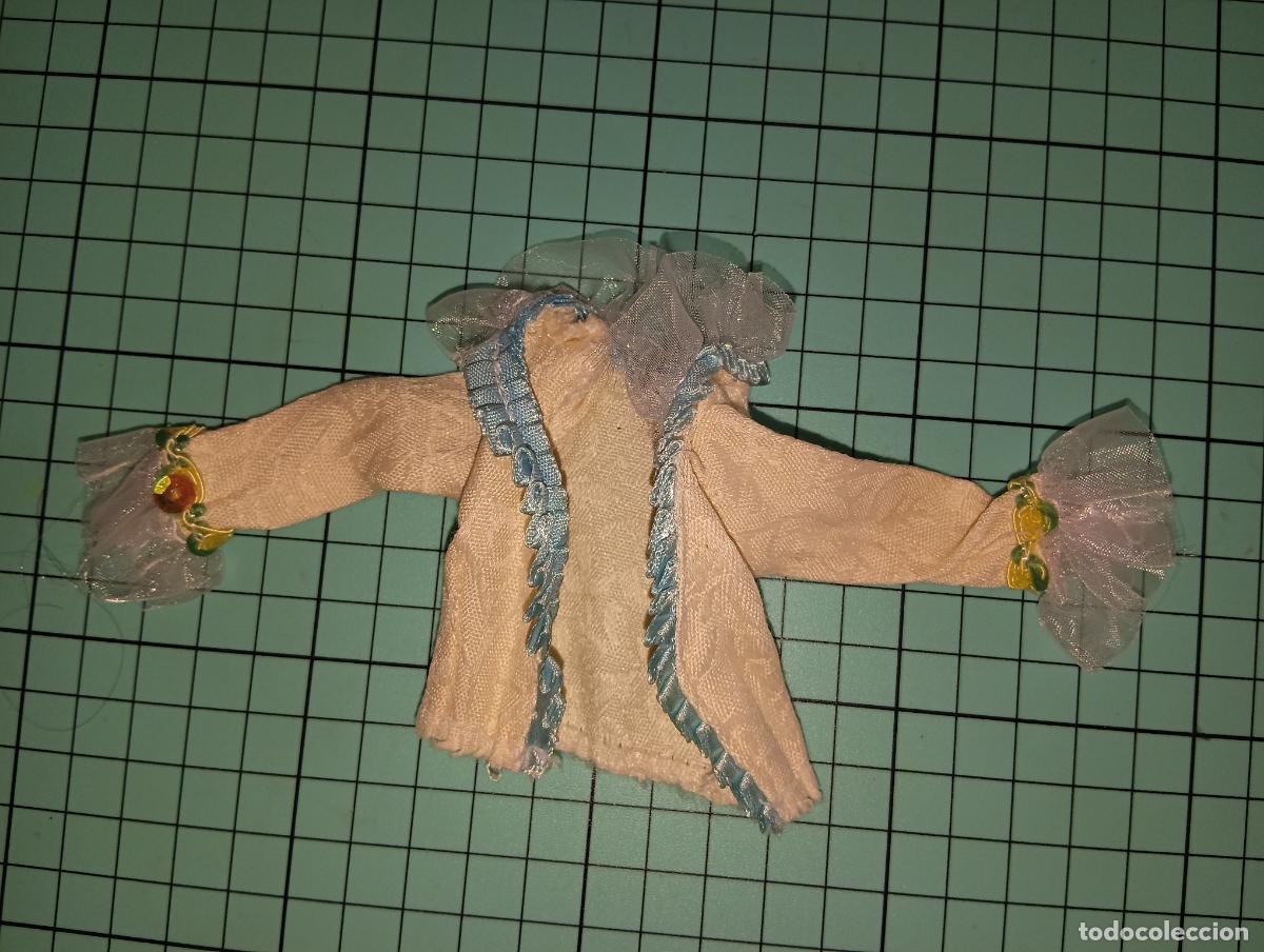 Barbie y Ken: Chaqueta de mu&ntilde;eca Barbie paises del mundo