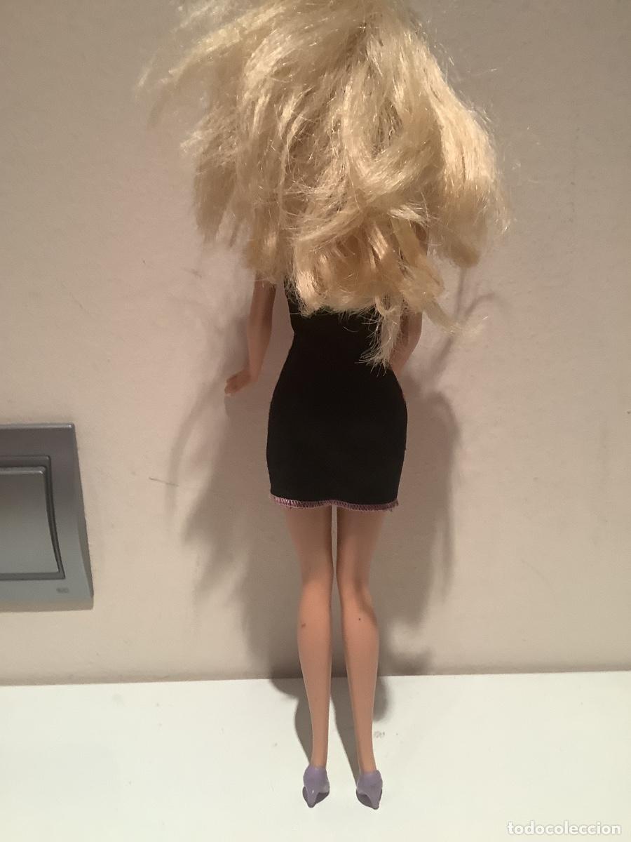 Barbie y Ken: Mu&ntilde;eca de Colecci&oacute;n Barbie - Foto 2