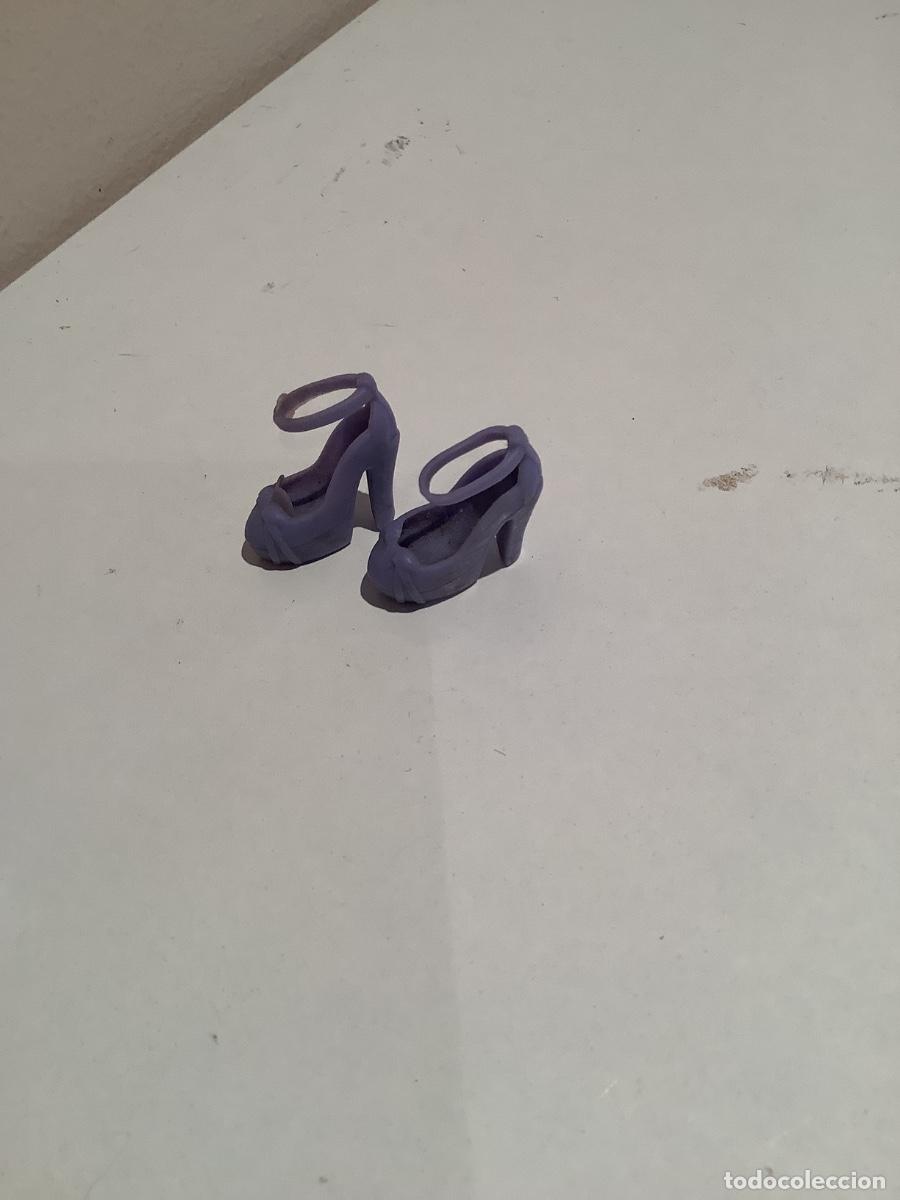 Barbie y Ken: Par de Zapatos de Barbie - Foto 2