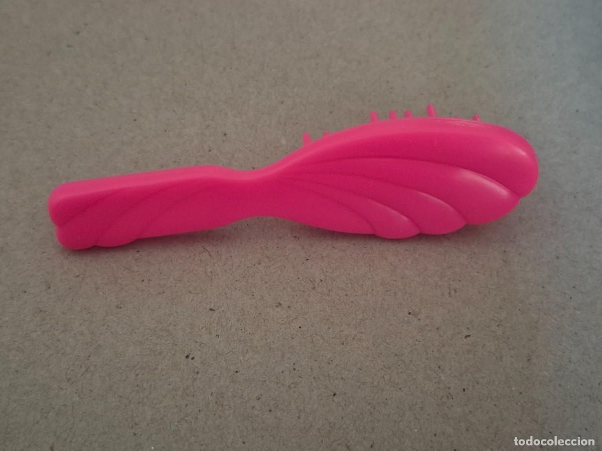 Barbie y Ken: Peine rosa barbie mattel