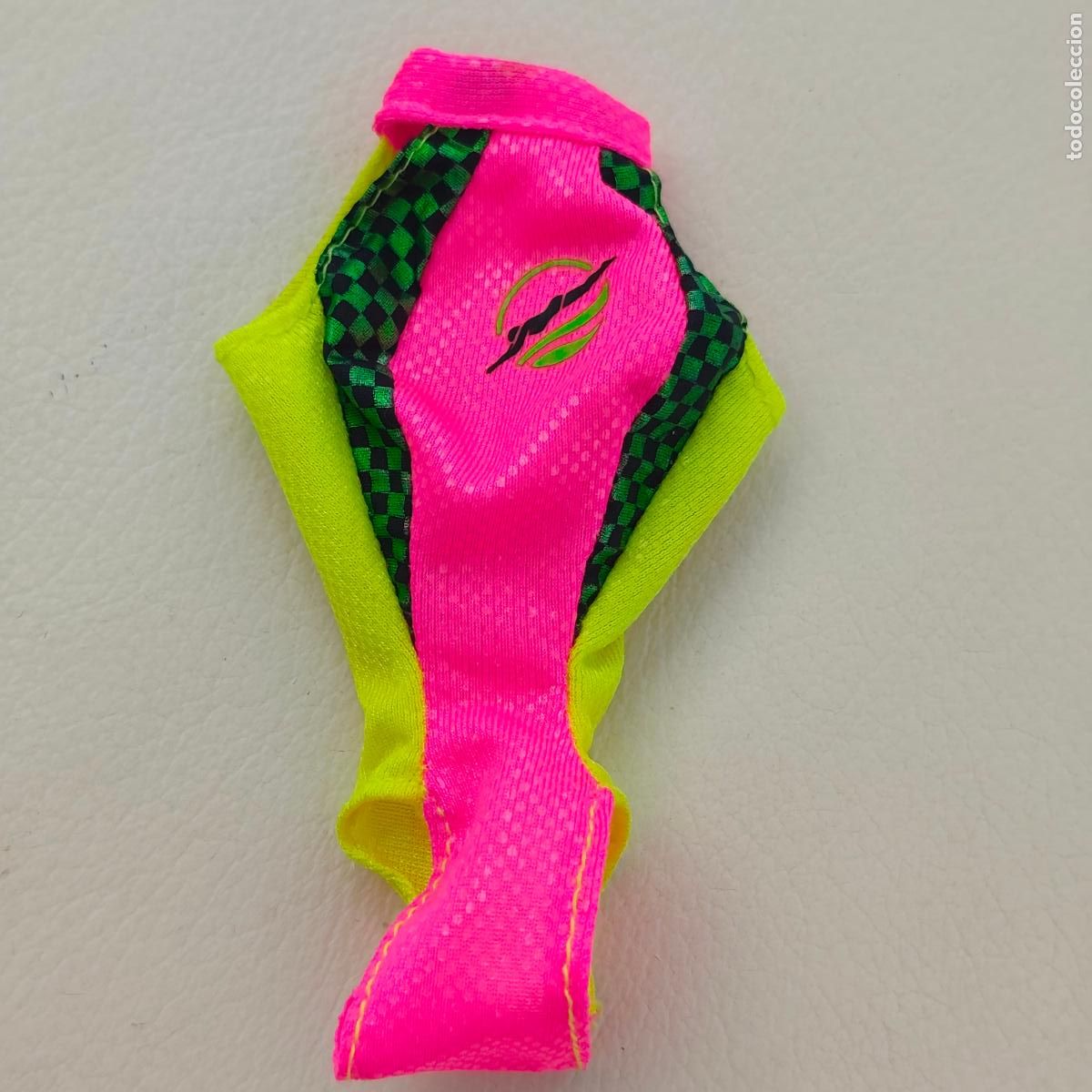 Barbie y Ken: Barbie Speedo flip neopreno N Traje de ba&ntilde;o de buceo abatible