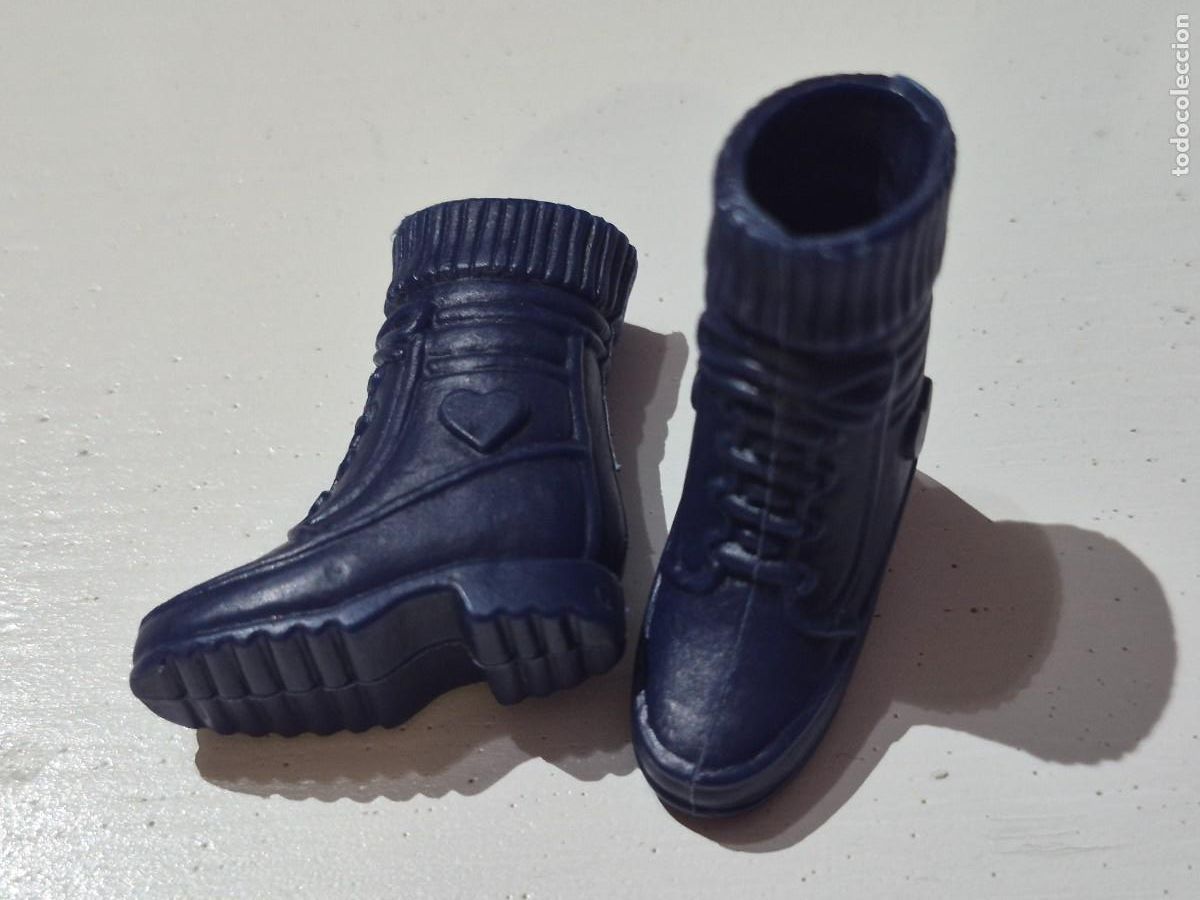 Barbie y Ken: Botas, botines barbie azul marino