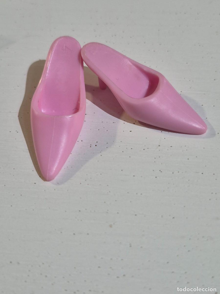 Barbie y Ken: Zapatos Barbie mattel