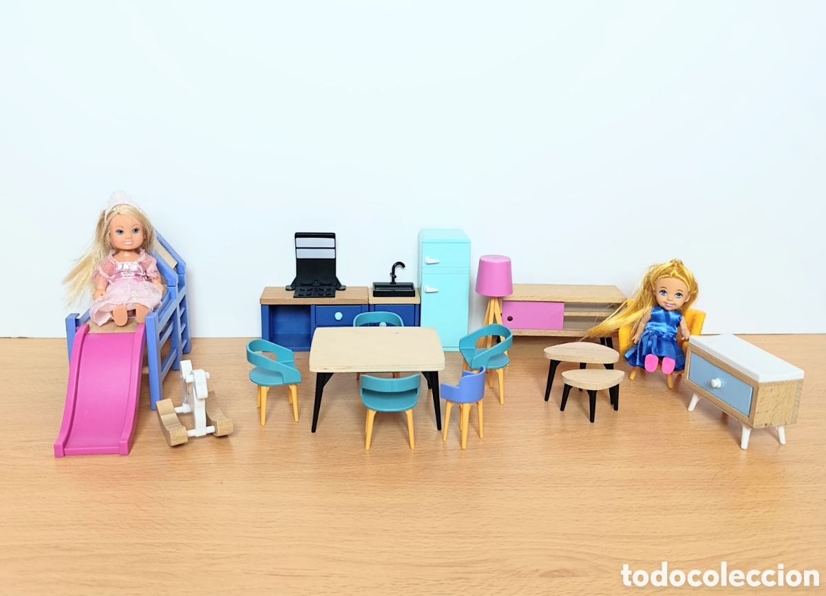 Barbie y Ken: Lote de muebles para casa de mu&ntilde;ecas