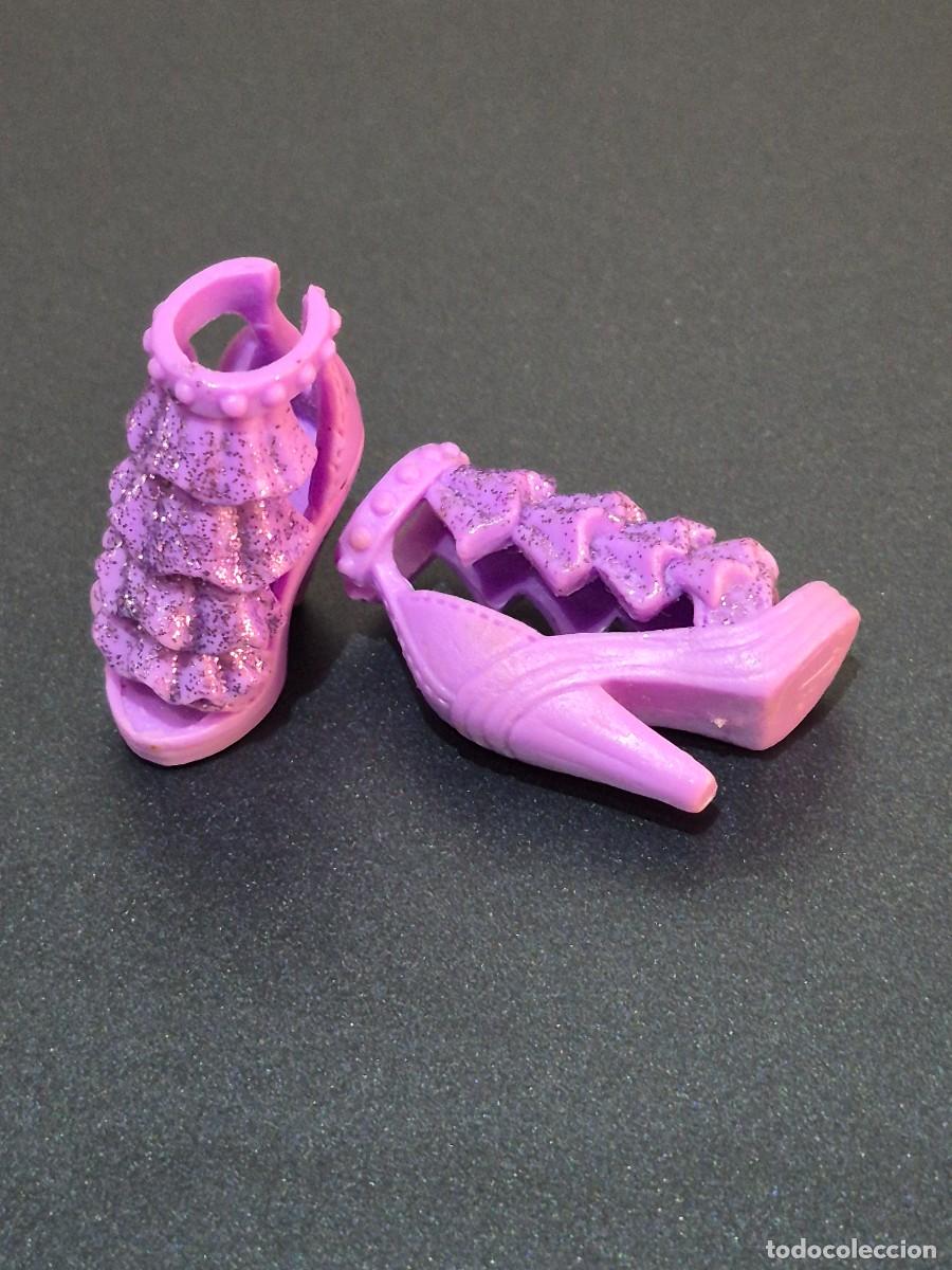 Barbie y Ken: Zapatos barbie fashionista mattel