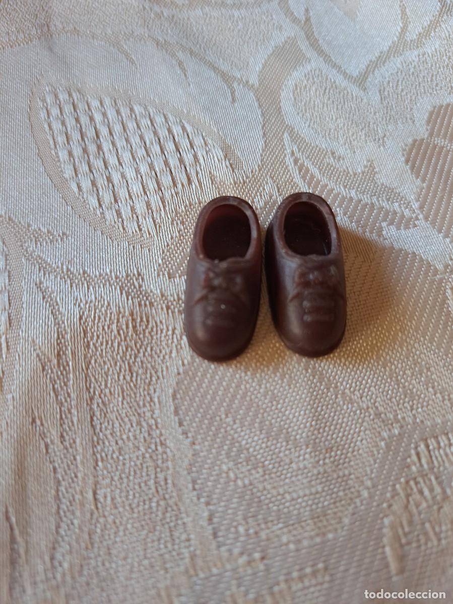 Barbie y Ken: Zapatos de barbie a&ntilde;os 60