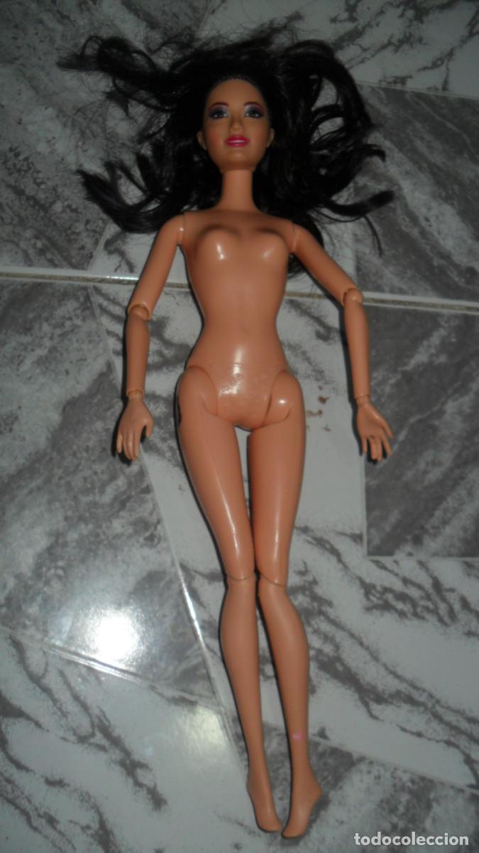 Barbie y Ken: Mu&ntilde;eca Barbie articulada - Foto 3