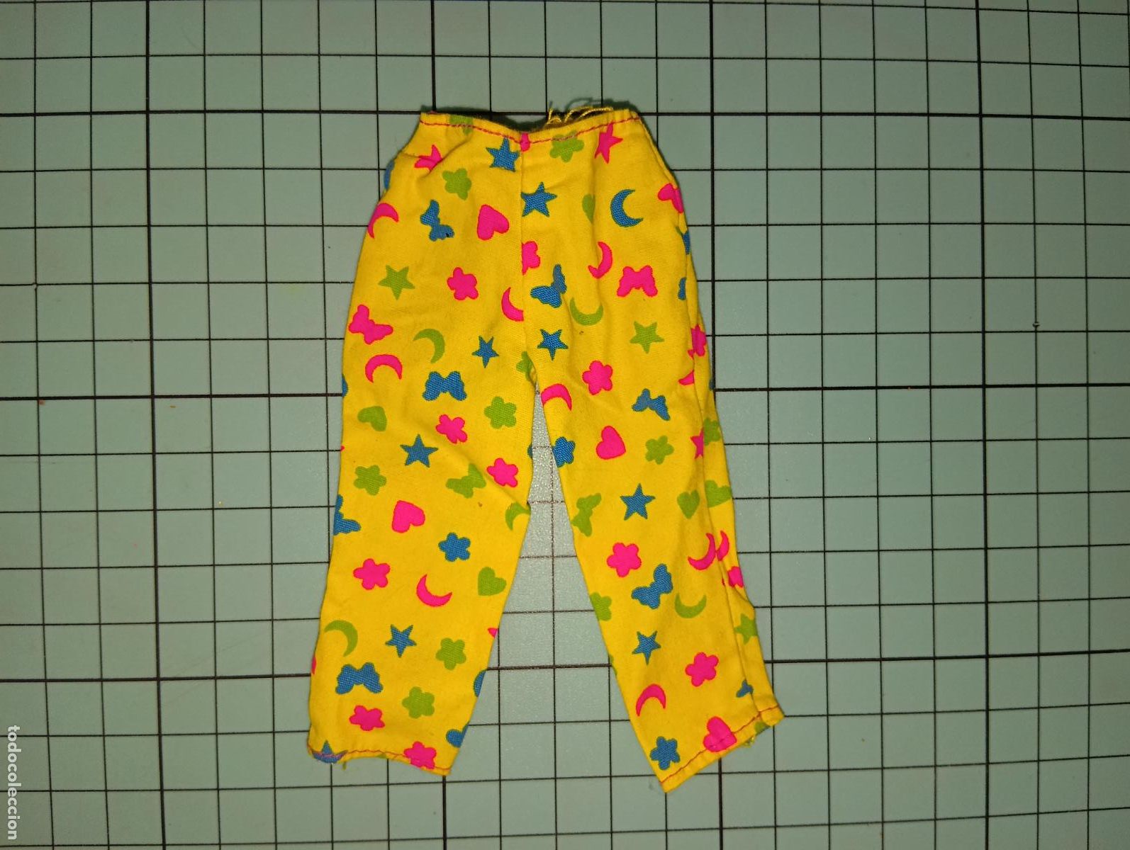 Barbie y Ken: Pantalon de mu&ntilde;eca Barbie Teresa