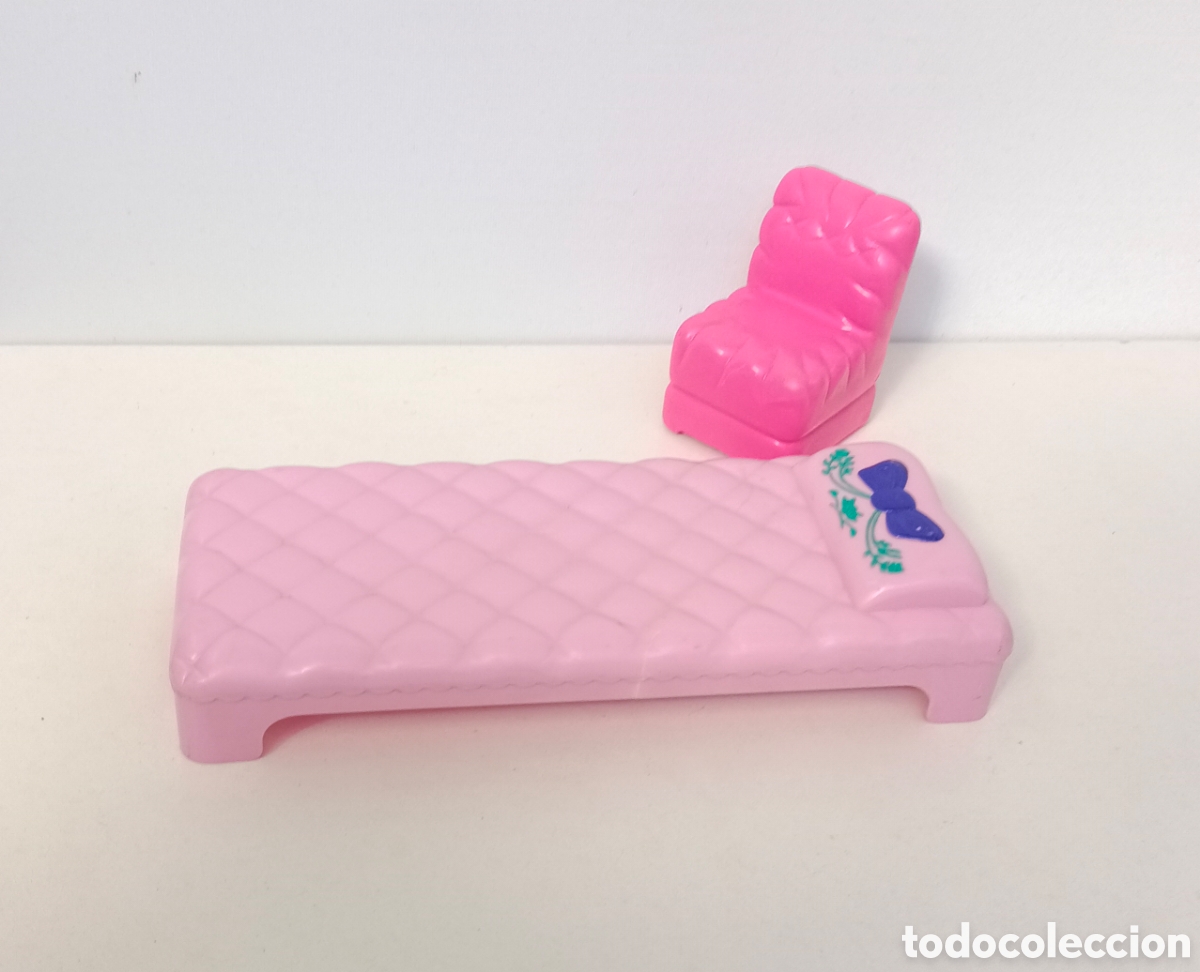 Barbie y Ken: Barbie silla sof&aacute; y cama rosa dormitorio muebles casa accesorios a&ntilde;os 90 1993