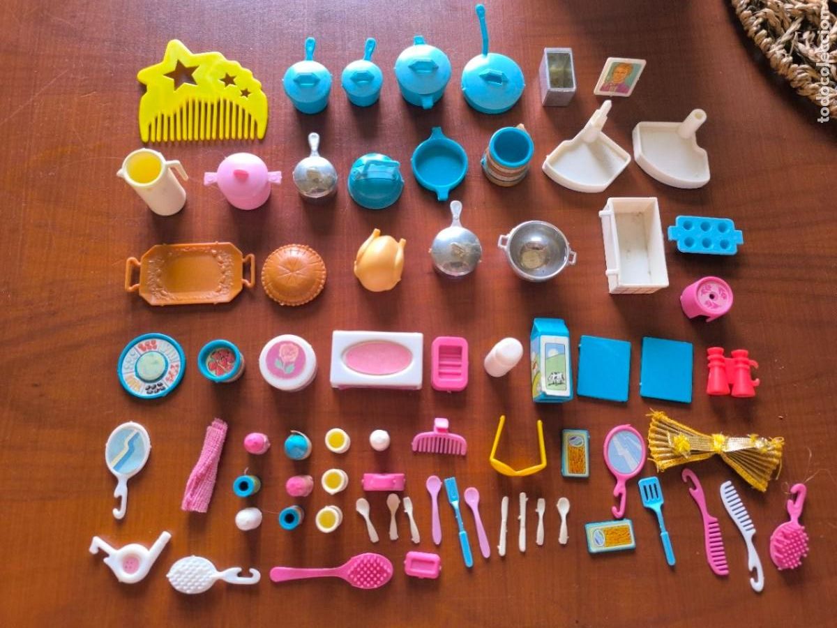 Barbie y Ken: COMPLEMENTOS DE LA BARBIE COCINA Y TOCADOR - Foto 1