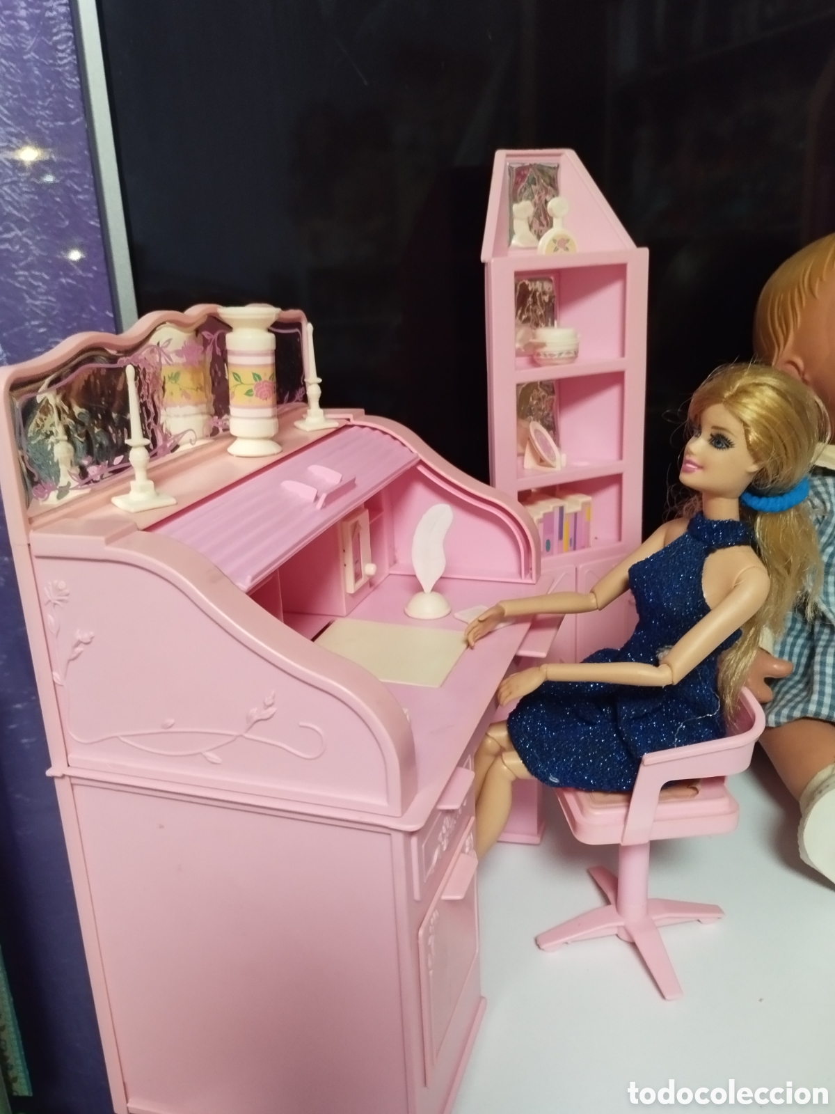 Barbie y Ken: Escritorio rosa Barbie vintage