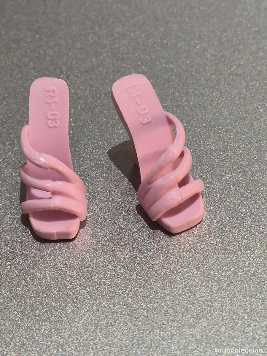 Barbie y Ken: Zapatos sandalias barbie fashion avenue