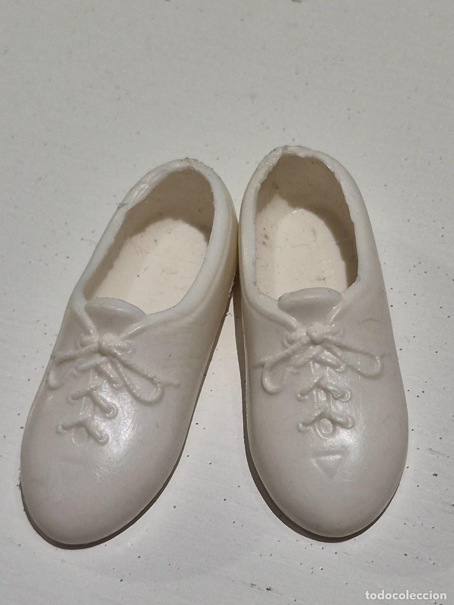 Barbie y Ken: Zapatos vintage my first ken 1389