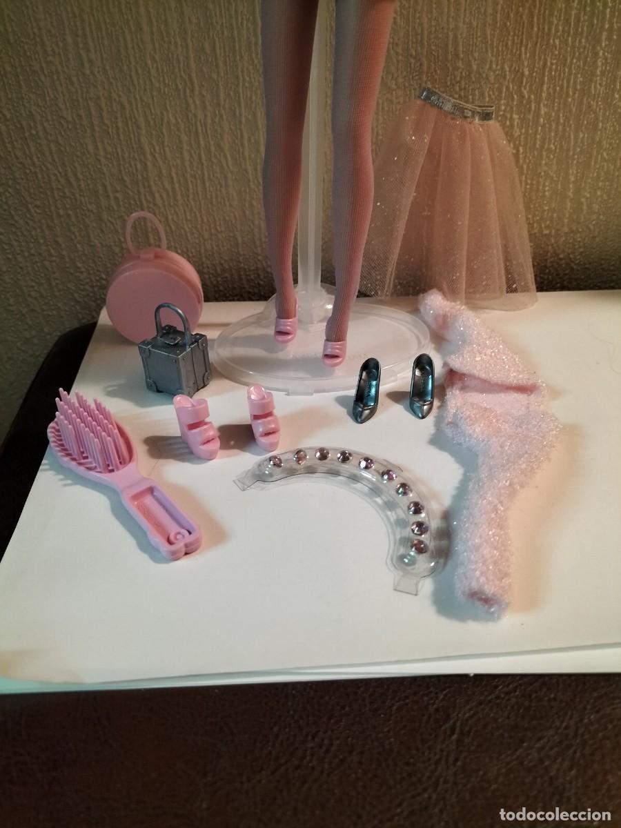 Barbie e Ken: De Barbie, Conjunto antiguo de trajes modelo Par&iacute;s