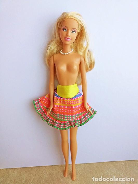 Barbie y Ken: Ropa para mu&ntilde;eca Barbie, minifalda de colores, falda
