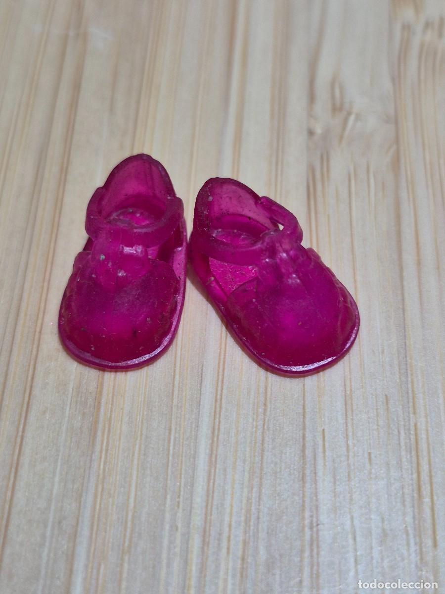 Barbie y Ken: Zapatos shelly kelly hermanita barbie