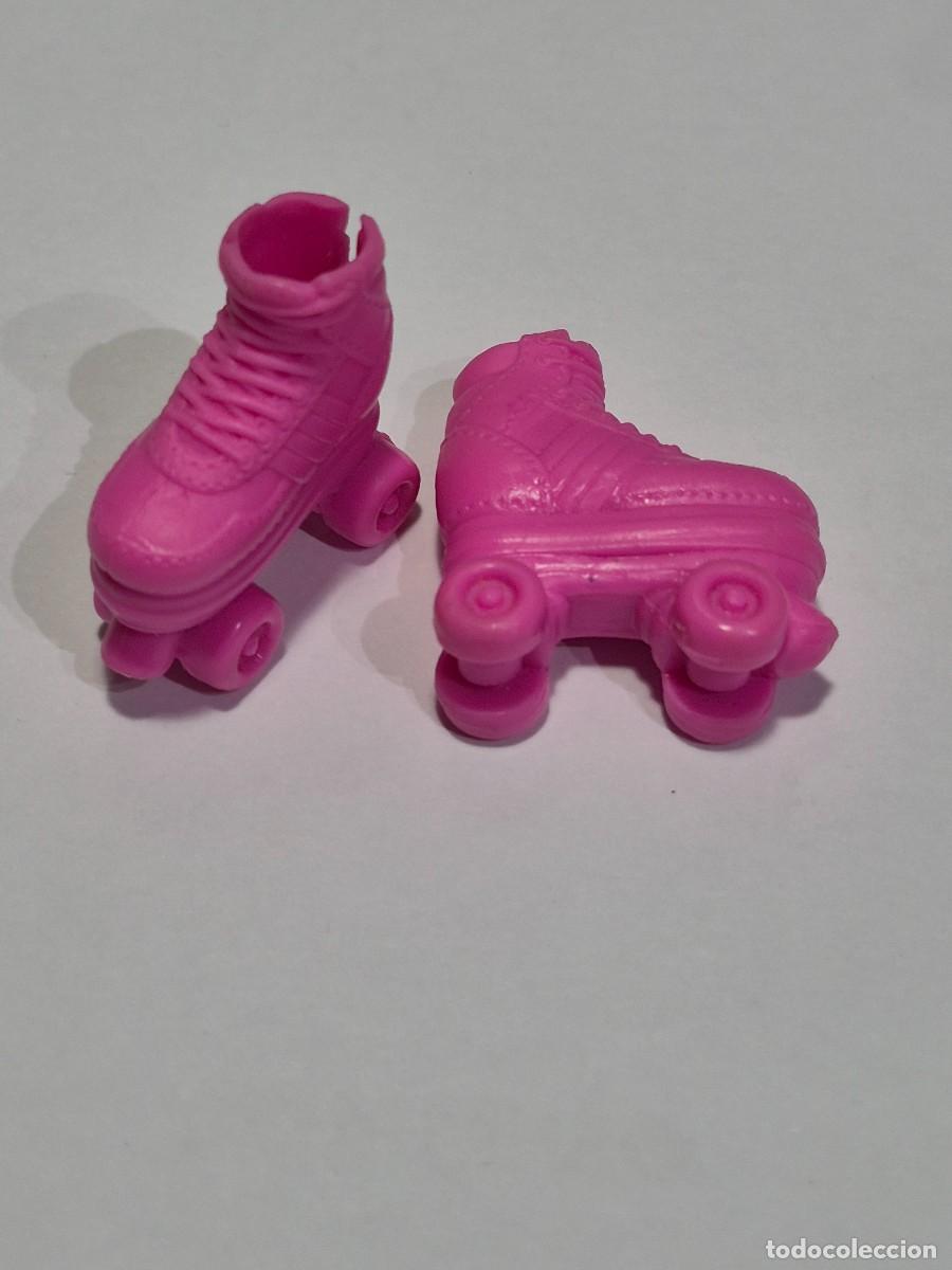 Barbie y Ken: Zapatos patines pie plano barbie fashionista, valido mu&ntilde;eca Blythe