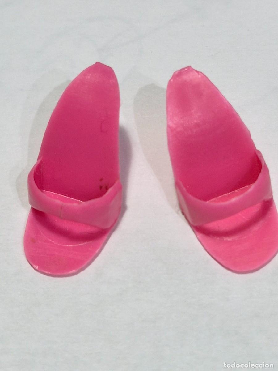 Barbie et Ken: Zapatos vintage barbie uno fracturado
