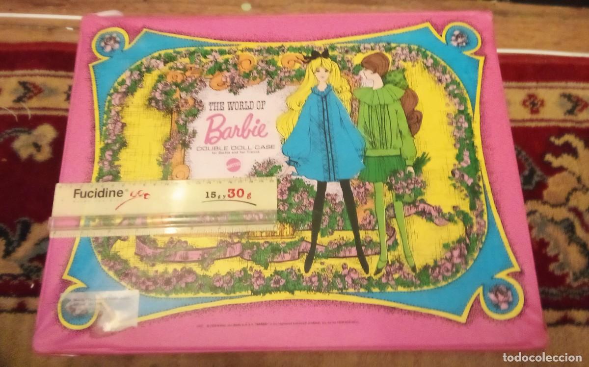 Barbie y Ken: maletin barbie , con barbies y ropita
