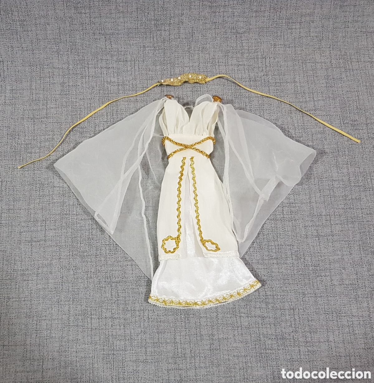 Barbie y Ken: BARBIE GRECIA. VESTIDO DEL COLECCIONABLE DE RBA -DESCUBRE EL MUNDO CON BARBIE- A&Ntilde;OS 2000