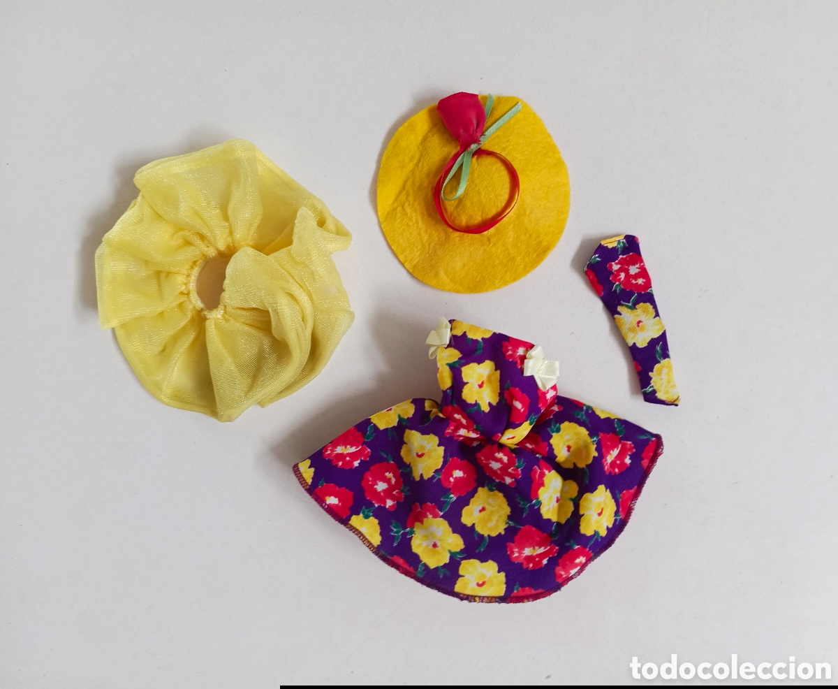 Barbie y Ken: Barbie Paris pretty fashions 1988 #1909 Spain vestido flores, sombrero amarillo manga a&ntilde;os 80
