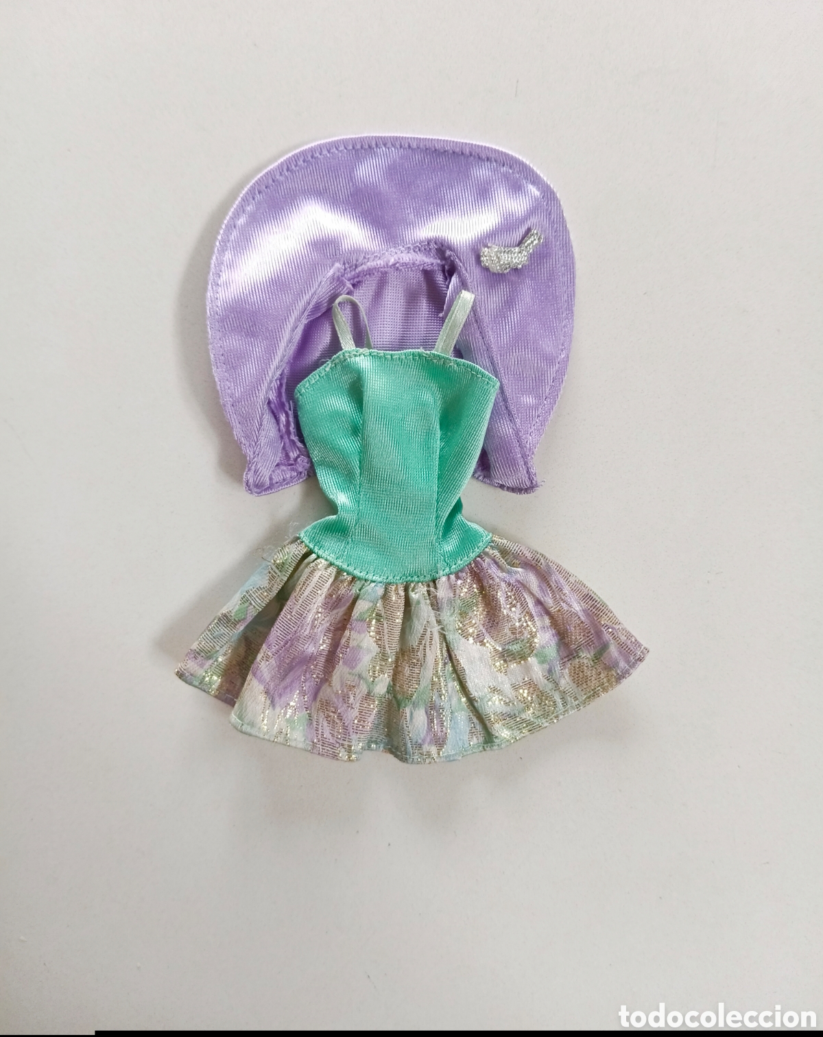 Barbie y Ken: Barbie Sparkle Pretty 1993 conjunto chaleco morado y vestido turquesa y plateado a&ntilde;os 90