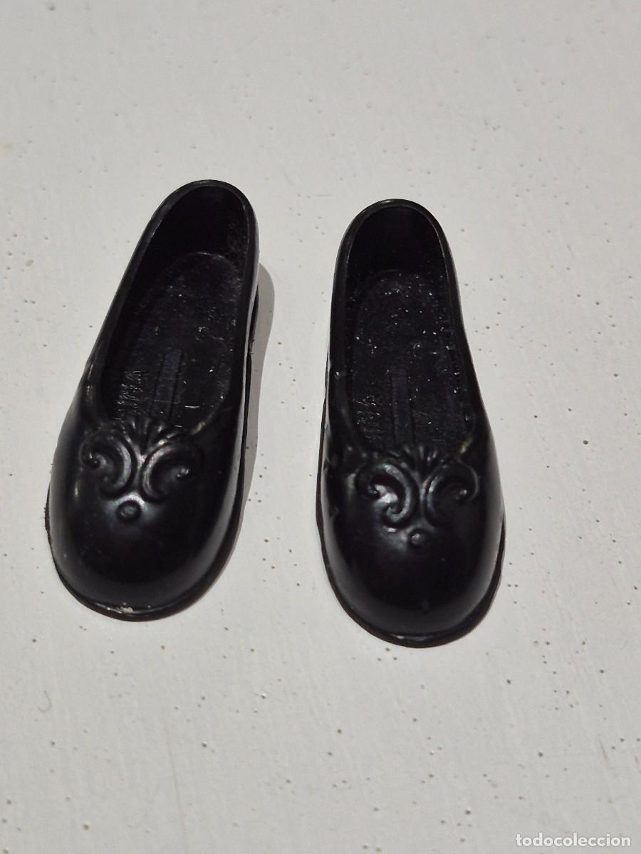 Barbie y Ken: Zapatos vintage barbie Mulan pie plano