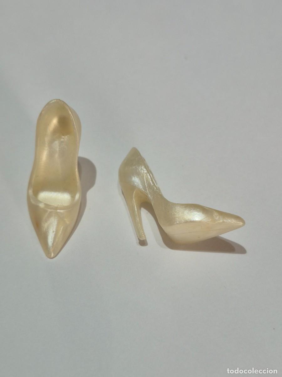 Barbie y Ken: Zapatos barbie top model nacarados