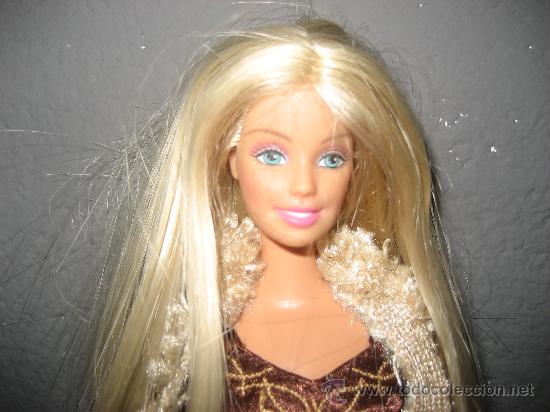 Barbie y Ken: MU&Ntilde;ECA BARBIE A&Ntilde;O 2000 - Foto 2