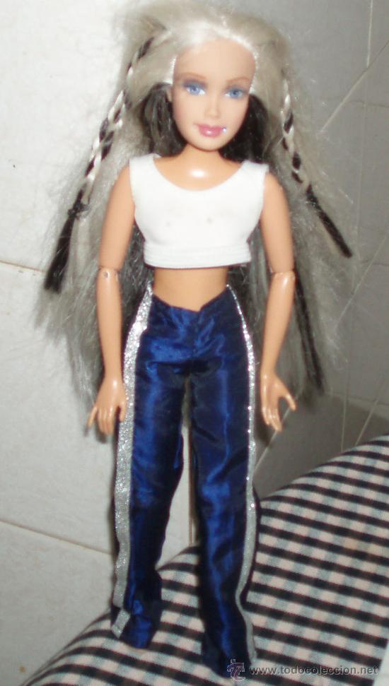 Barbie y Ken: mu&ntilde;eca barbie vestida mattel 2003 - Foto 1