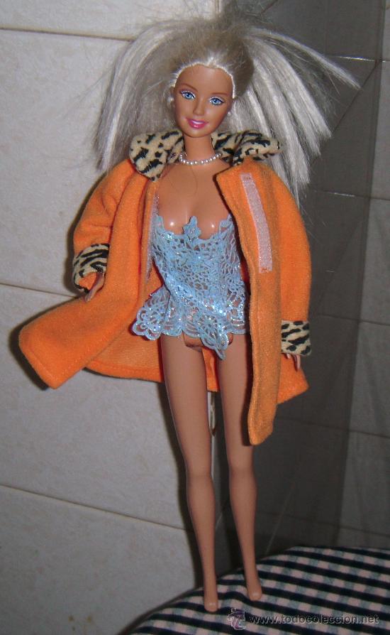 Barbie y Ken: barbie a&ntilde;o 1966 vestida - Foto 1