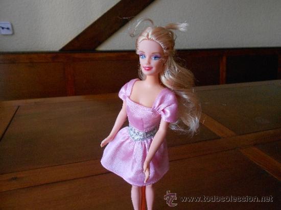 Barbie y Ken: MU&Ntilde;ECA BARBIE DE MATTEL 1991 - Foto 2
